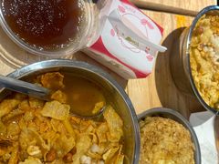 -柳州肥姨妈大骨螺蛳粉(沙河店)