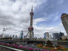 -陆家嘴空中步行连廊