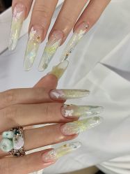 -魔丽卡·中国式美甲美睫