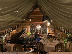 -火车头法国西餐厅