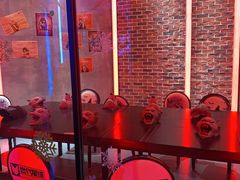 -世代星球·保龄球·镭战真人CS·团建(杨浦店)