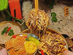 -毛肚向右·川渝毛肚王(经开永旺店)