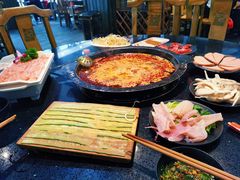 -渝宗老灶火锅(巴国城店)