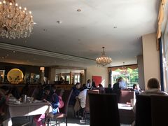 早餐-因特拉肯贝乌里瓦奇大酒店