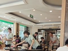 -迎宾楼(解放西街店)