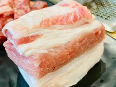 五花肉-肉甲韩国木炭烤肉(新壹街1店)