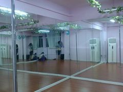 -雅米拉艺术中心(少儿舞蹈培训)