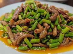 -余杨鸭鸭餐厅