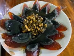 -宏兴烤鱼山庄(宣恩总店)