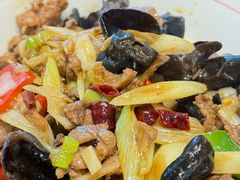-丁里羊肉小镇(天鹅湖总店)