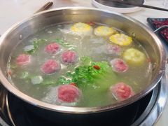 手锤牛筋丸（生）-三头牛·潮汕牛肉生蚝火锅 (夏湾店)