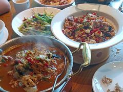 -爱碗亭·鲜炒湖南菜(壹城中心店)