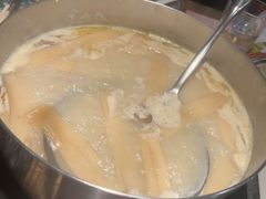 -尚尚仙·酸汤猪手·猪肚鸡火锅(华联万柳购物中心店)