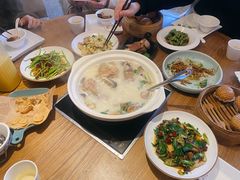 -拾味馆·浓鲜骨汤(光谷天地店)