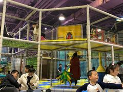 -天空之城欢乐嘉年华苏州店(环球188广场店)