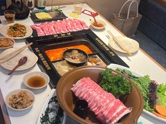 -老牌坊云南鱼豆花火锅(哈西万达店)