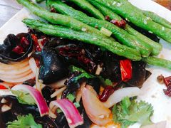 -农夫大盘鸡(经八路总店)