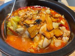 黑松露牛肝菌焖牛蛙-云海肴云南菜(浦江欢乐颂店)
