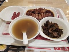 -正東记港味烧腊餐室(天鹅湖银泰城店)