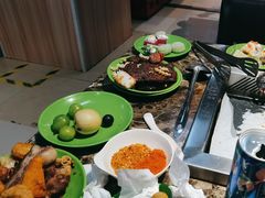 -新艺自助美食城(中山路店)