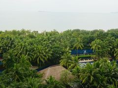 -三亚湾海居铂尔曼度假酒店