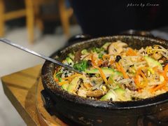 牛肉石锅拌饭-姜虎东白丁烤肉(恒隆广场店)