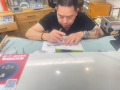 -亨凯瑞名表维修(巴黎春天店)