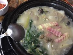 -阿婆情腊排骨火锅(金虹路店)