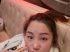 -GAGA主题量贩式KTV平价店(工大店)