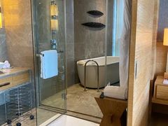 -重庆解放碑威斯汀酒店