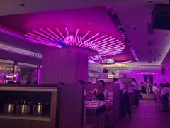 -海底捞火锅(杭州庆春路夜宵主题店)