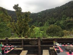 -楠柏弯休闲山庄(梨花溪店)