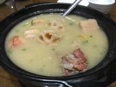 -楚天美食坊(越秀先烈中路店)