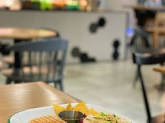 -HELLO 27 意面·沙拉·帕尼尼