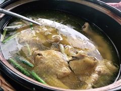 鸡汤煲-听风阁农家私房菜茶楼(龙坞店)