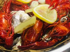 -龙虾风暴(松江店)