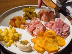 蝴蝶妈妈冷切盘-毛辣果·酸(OHA复兴西路店)