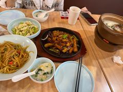 -宏状元现熬粥·京味菜(黄寺大街店)