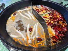 -憨铁匠老火锅(龙岗万科里店)