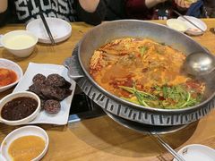 -喇喇排骨火锅·传统韩式脊骨汤(望京西园总店)