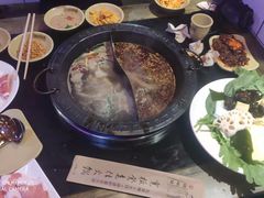 -宽板凳老灶火锅(南礼士路店)