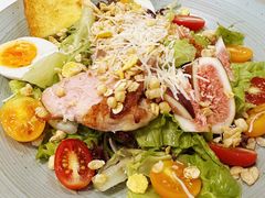 无花果烤鸡肉沙拉-金湖港式餐厅(建外店)