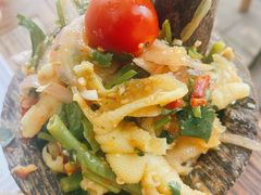 曼谷街头酸辣鸡爪-TamTam