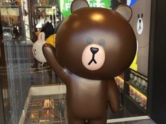 -LINE FRIENDS Garosu-gil Flagship Store