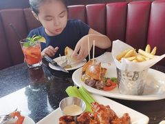 -Chili's Cafe&Bar奇利斯(滨江店)