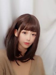 -时尚殿堂明星门店