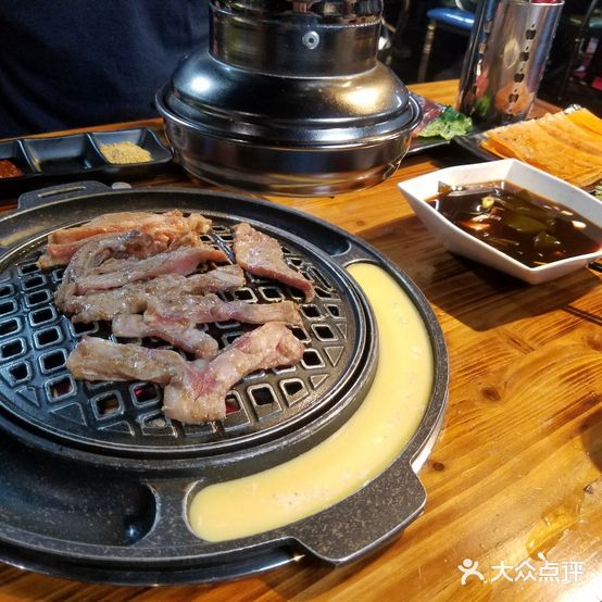 东北木炭烤肉(五一西路店)