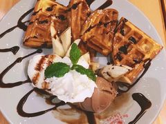 -Lia Cafe Bar Restaurant松山咖啡屋
