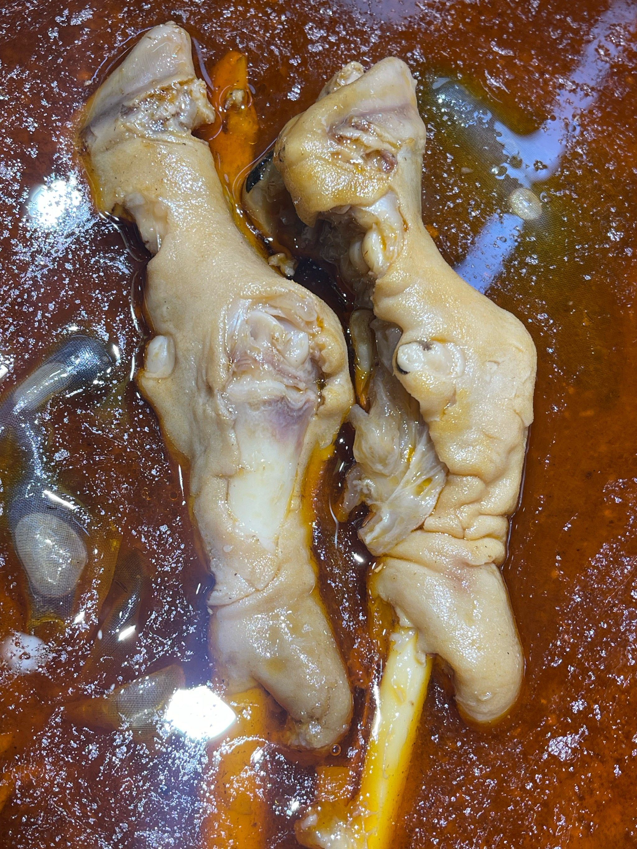 口感:
羊蹄的口感简直绝了!