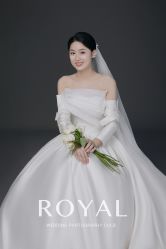 点击看大图 -挪娅婚纱摄影皇家会所